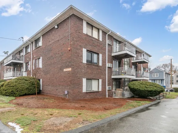274 E Haverhill St APT 2, Lawrence, MA 01841