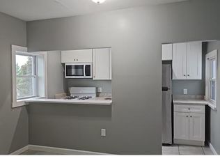 276 Washington Ave APT 2, Chelsea, MA 02150