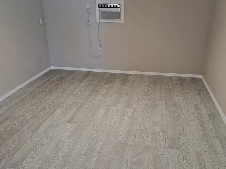 7308 E Latham St — Photo 15