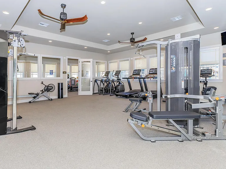 Vantage at McKinney Falls Fitness Center