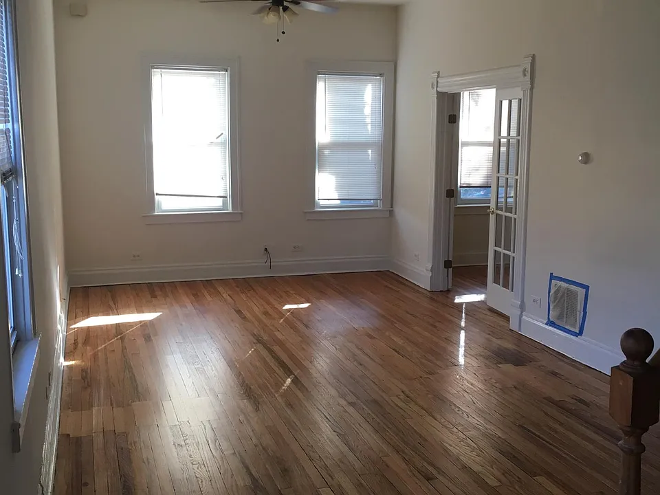 Living area main floor