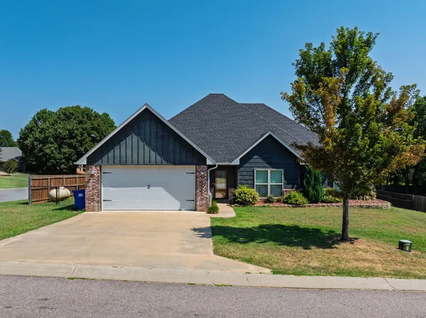 102 Bunker Dr, Durant, OK 74701