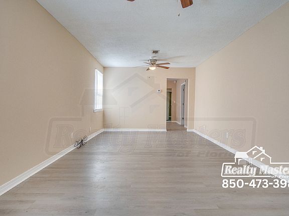 5th image of 1406 E Baars St