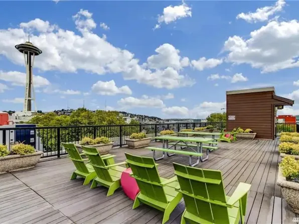 425 Vine St APT 521, Seattle, WA 98121