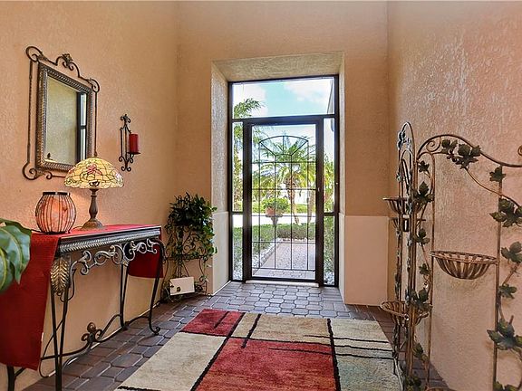 4th image of 807 King Leon Way
