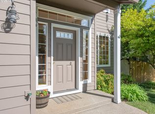 808 Sunset Ridge Dr, Washougal, WA 98671