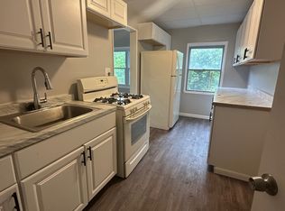 1423 Edgewood Ave, Trenton, NJ 08618