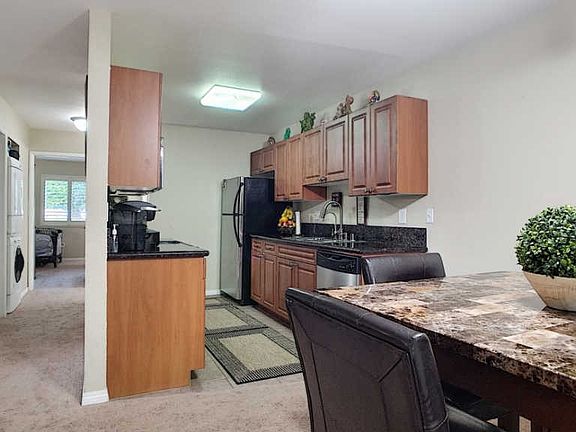 5th image of 2970 Alta View Dr #101