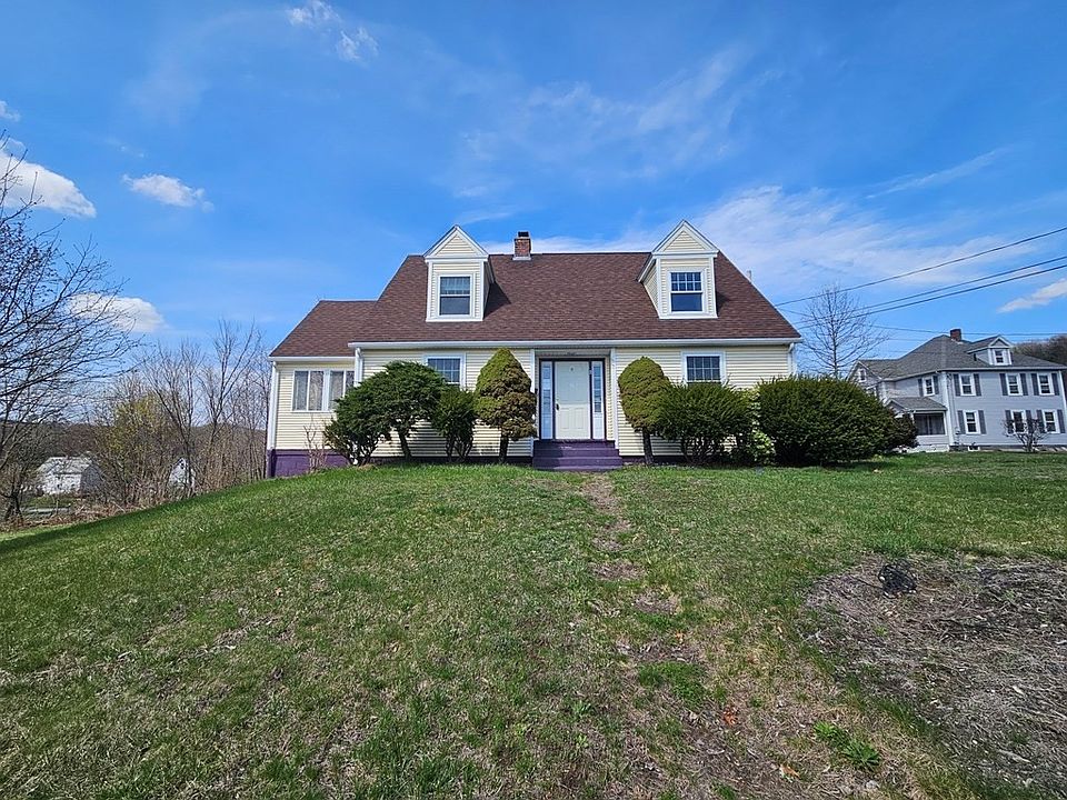 1st image of 4 Stewart Ave