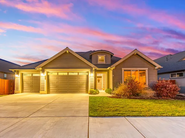 887 NE Hudspeth Cir, Prineville, OR 97754