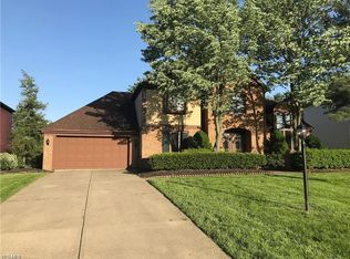 17827 Saratoga Trl, Strongsville, OH