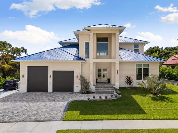 1861 Dogwood Dr, Marco Island, FL 34145