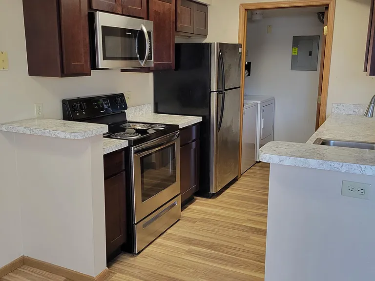 1335 High St #112 — Photo 3