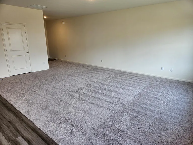 1702 Marquette Dr — Photo 10