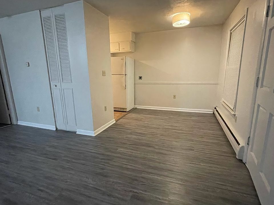 Living room & dining room from the front door