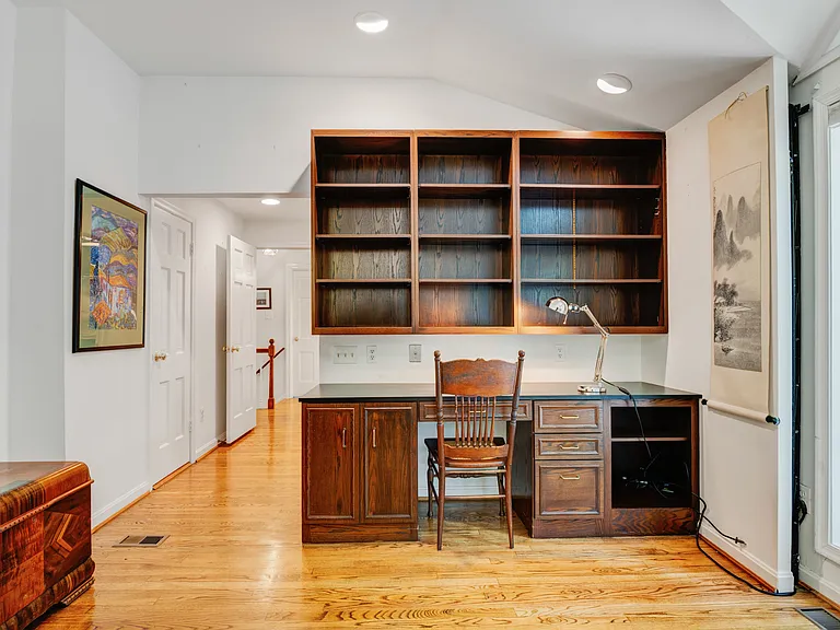 3402 Halcyon Dr — Photo 30
