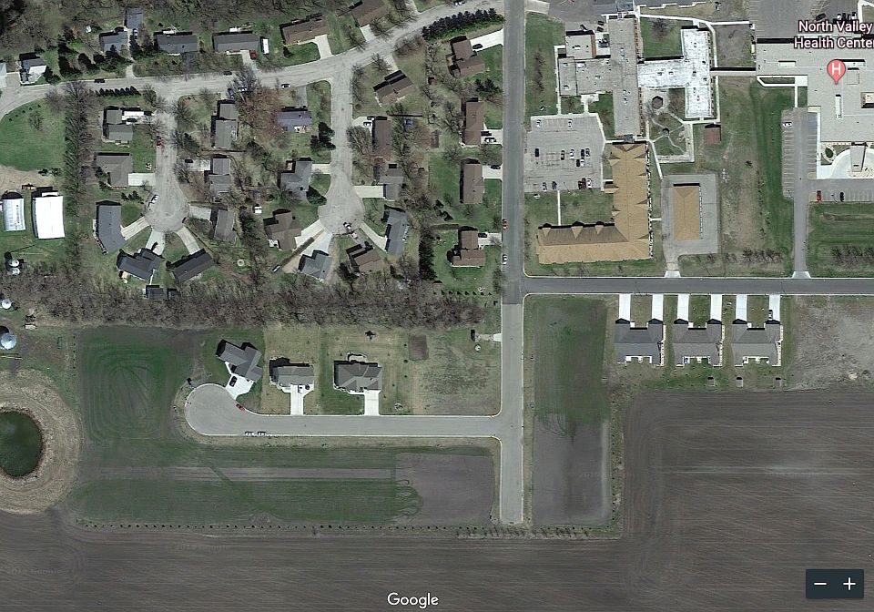 2nd image of 501 Prairie Rose Ave