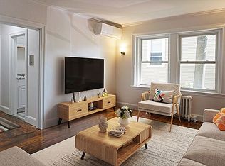 179 Adams St #13R, Newton, MA 02458