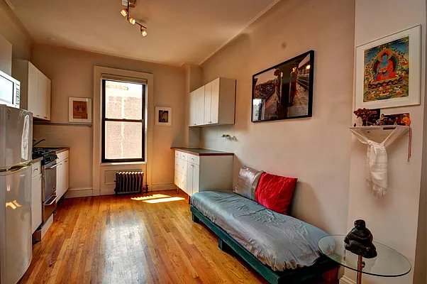 Sold by Keller Williams NYC | media 10