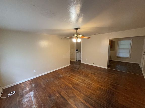 2nd image of 408 Allen St