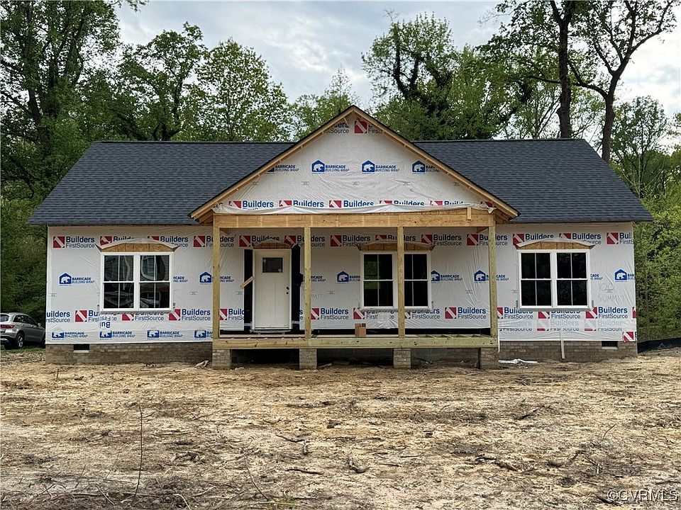 1st image of 100 Summit Court Dr