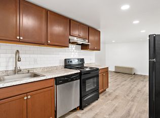 401 Arch St APT 1, Carnegie, PA 15106