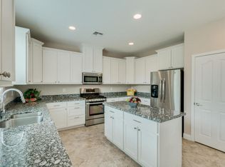 673 W Jersey Way, San Tan Valley, AZ 85143