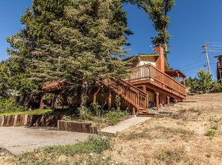 2420 Whispering Pines Dr, Running Springs Area, CA 92382