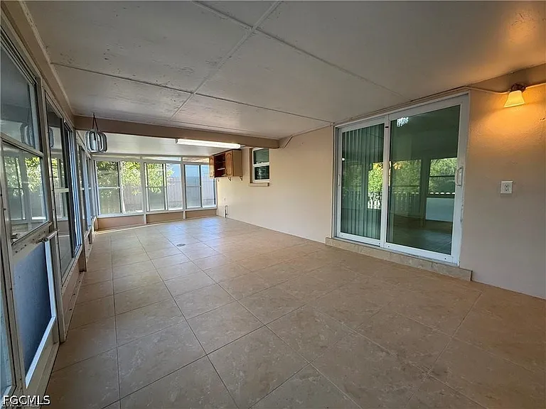 141 Schneider Dr — Photo 7