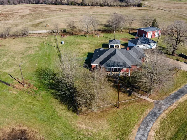 521 Vz County Road 4607, Ben Wheeler, TX 75754