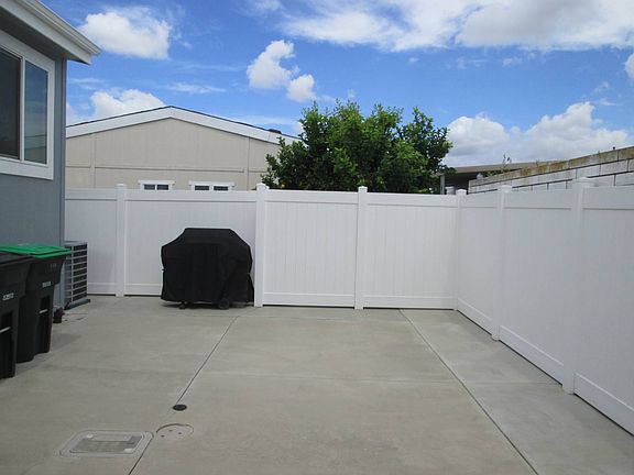 4th image of 23301 Ridge Rte #144