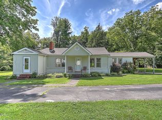 851 Adkins Ln, Erwin, TN 37650