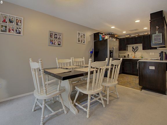 4th image of 7612 NE 52nd St