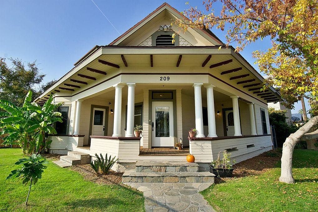 209 N Diana St, Fresno, CA 93701 | Zillow