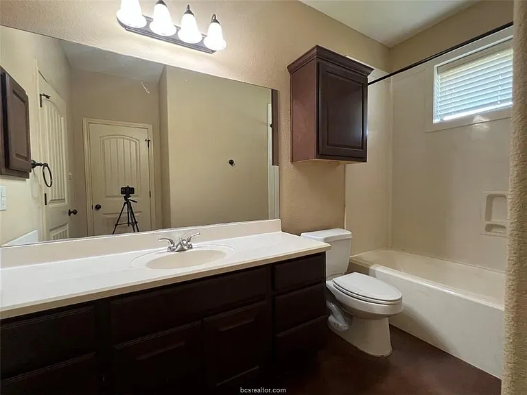 3339 General Pkwy — Photo 55