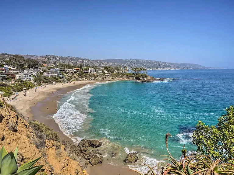 1570 N Coast Hwy #3 — Photo 30