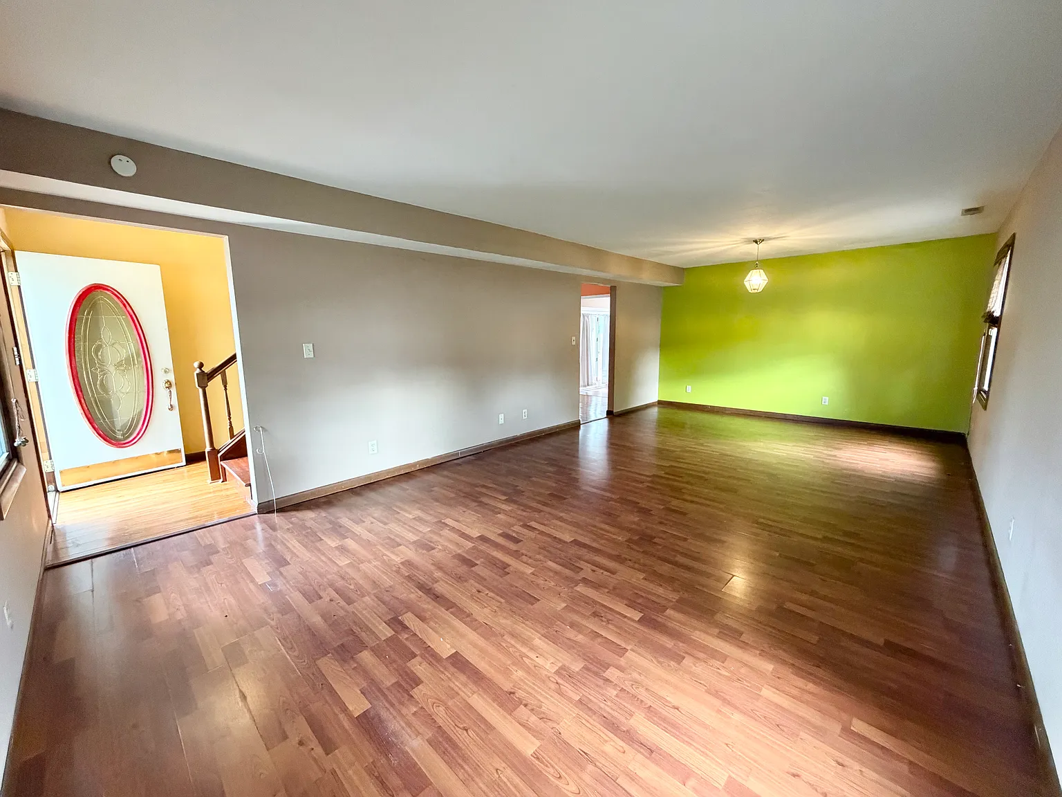 3 bed, 1800 sqft, $1,875 — Photo 4