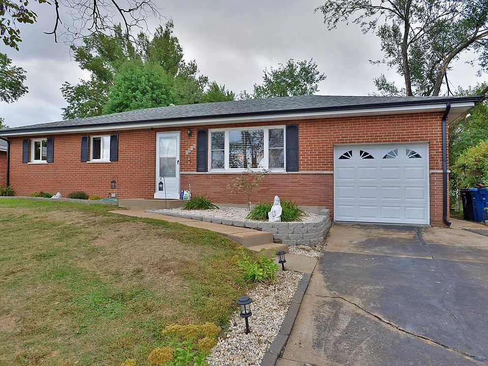 1st image of 1218 Fain Dr