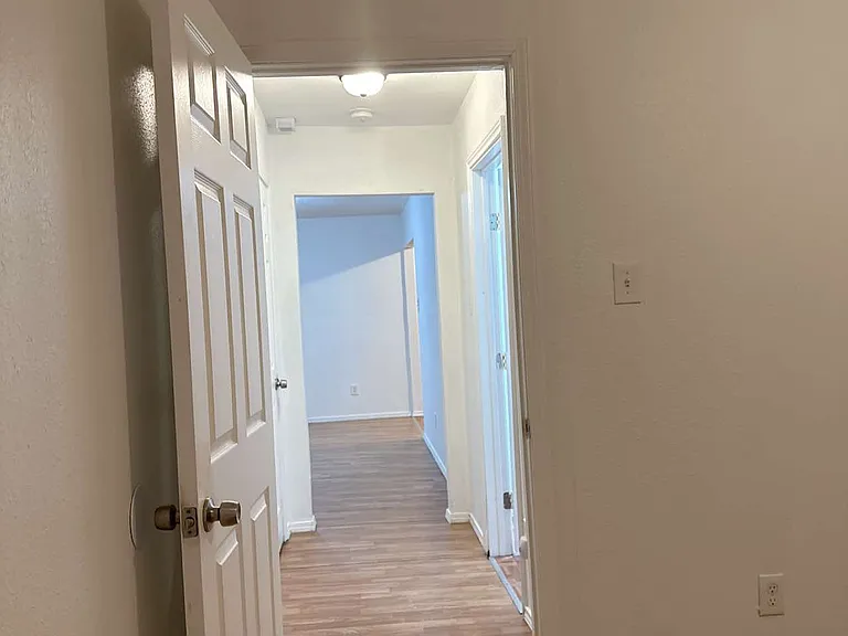 2538 Stovall Dr — Photo 13