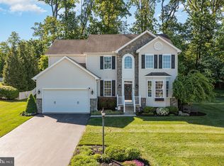30 Alexander Dr, Hanover, PA 17331