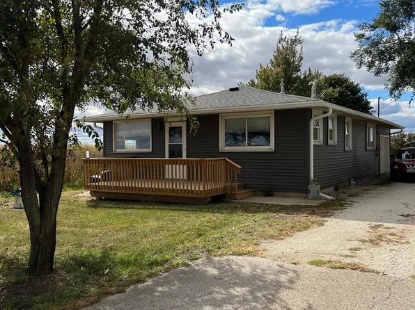 19879 Dee Mack Rd, Deer Creek, IL 61733
