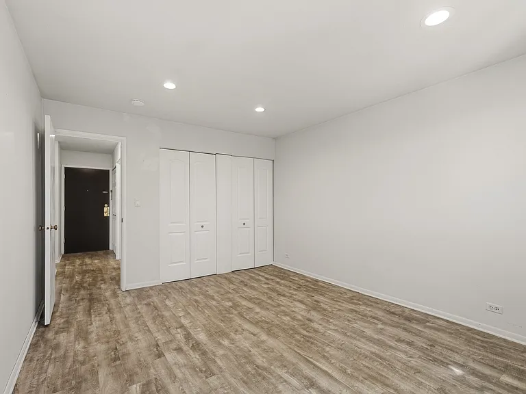 1475 Rebecca Dr — Photo 5