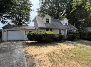 495 Rose Ave, West Hempstead, NY 11552