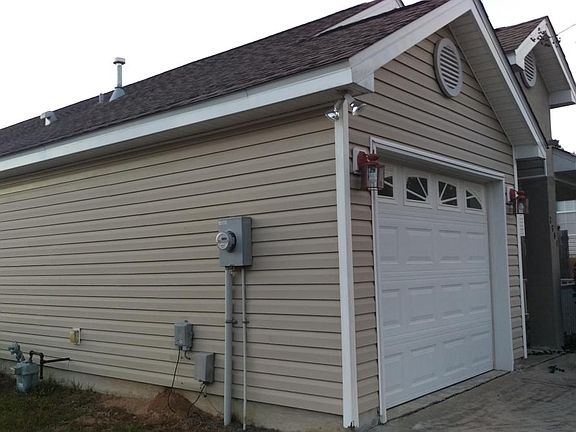 2nd image of 3600 Clear Creek Dr