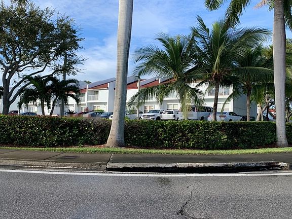 2nd image of 20716 SW 82nd Ave