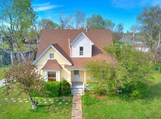 532 E 5th St, Claremore, OK 74017