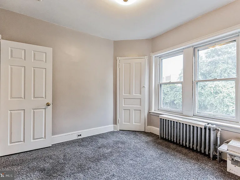 427 Ripka St — Photo 17