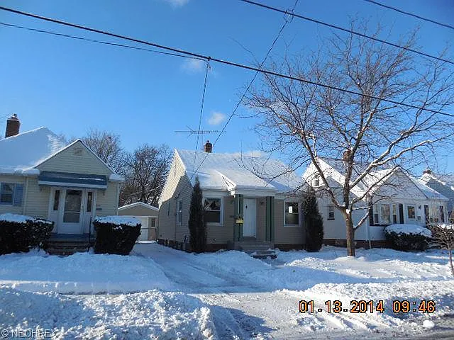 12105 Cooley Ave photo 1