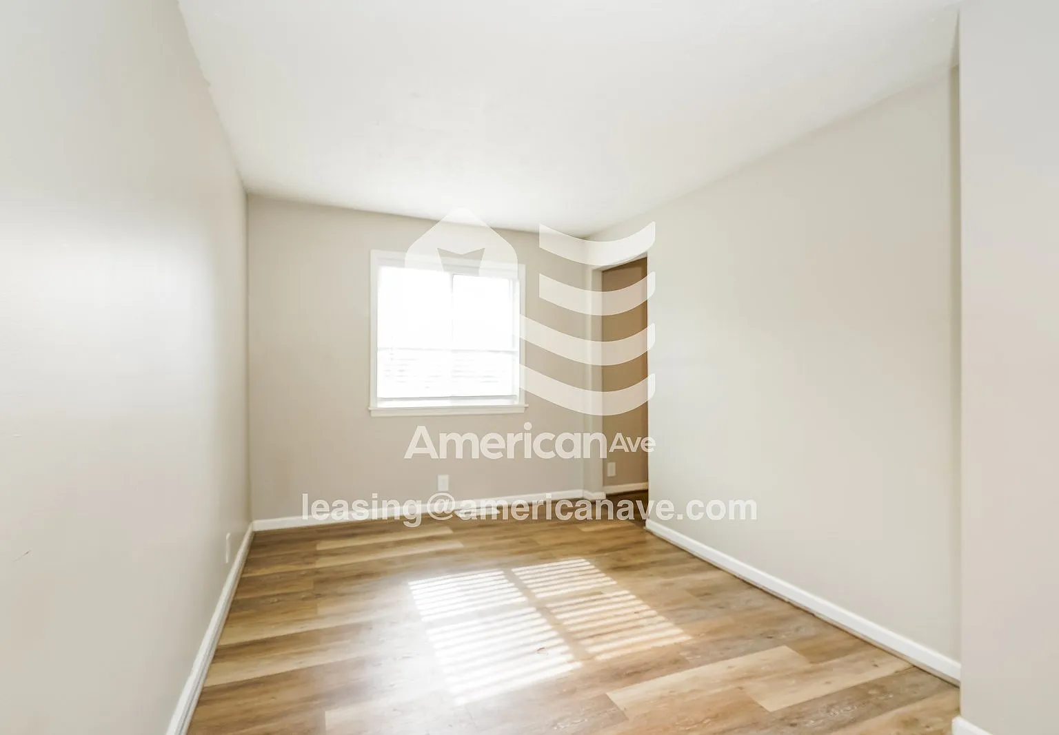 4 bed, 2.0 bath, 1411 sqft, $1,472 — Photo 4