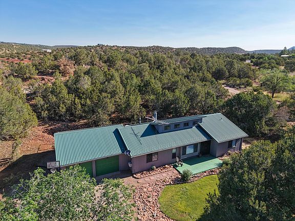 3rd image of 14 Juniper Ridge Rd